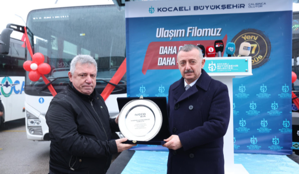 Büyükşehir’den ulaşıma 27 yeni otobüs